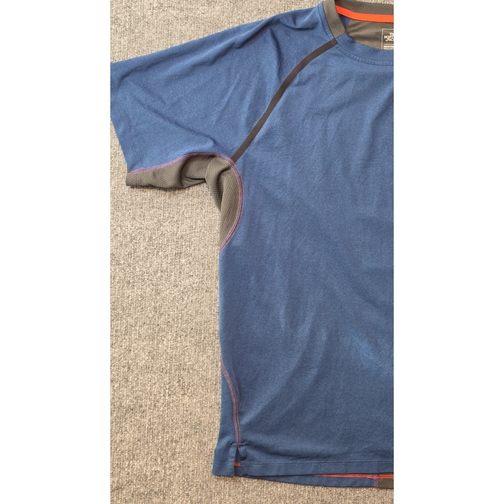 The North Face Mens Performance T-Shirt Blue Gray Mesh Active Tee - Picture 4 of 9